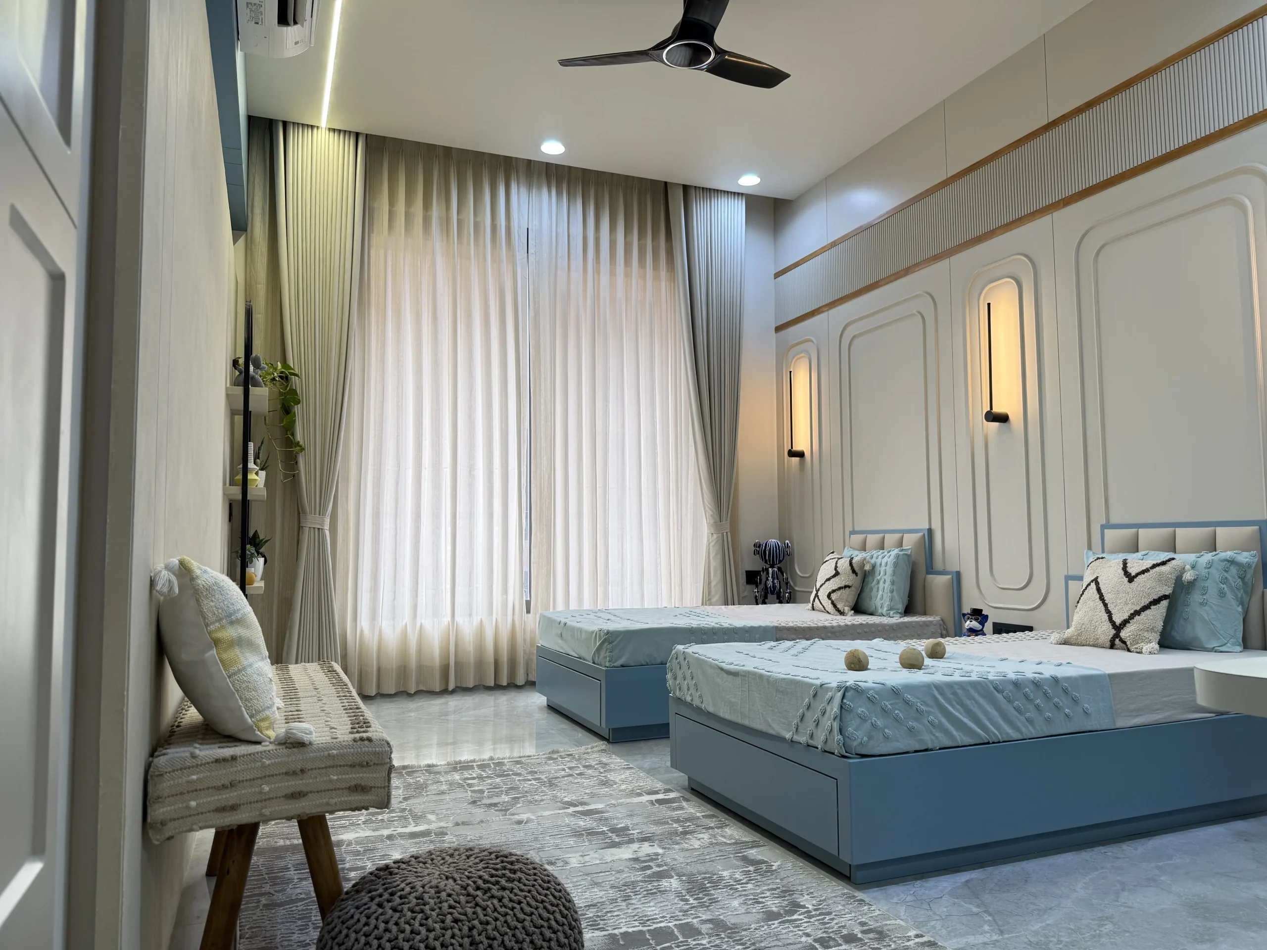 A Refined Family Home Where Warmth Meets Artistry